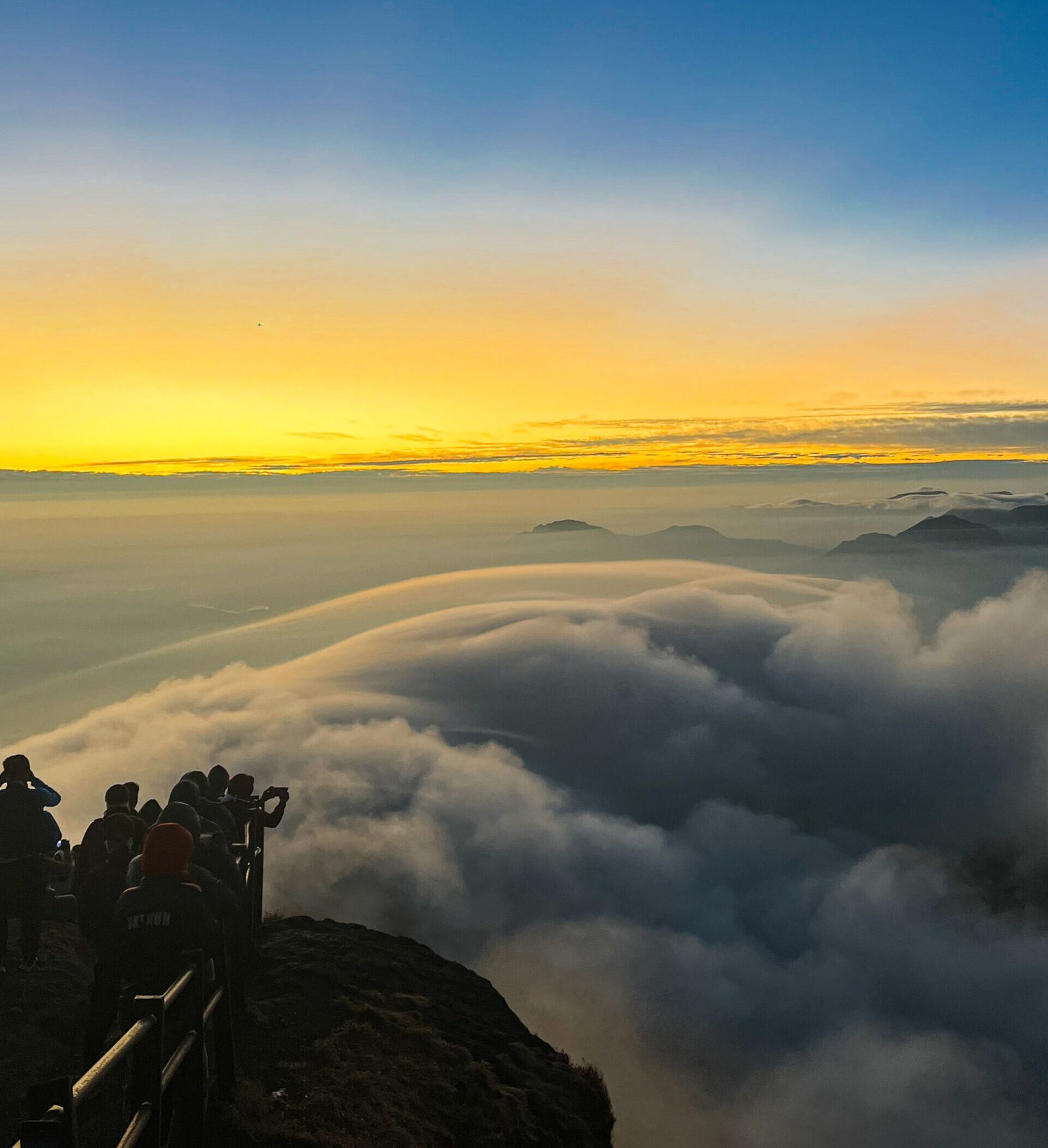 Kalsubai (Night Trek) - Vagabond Experiences